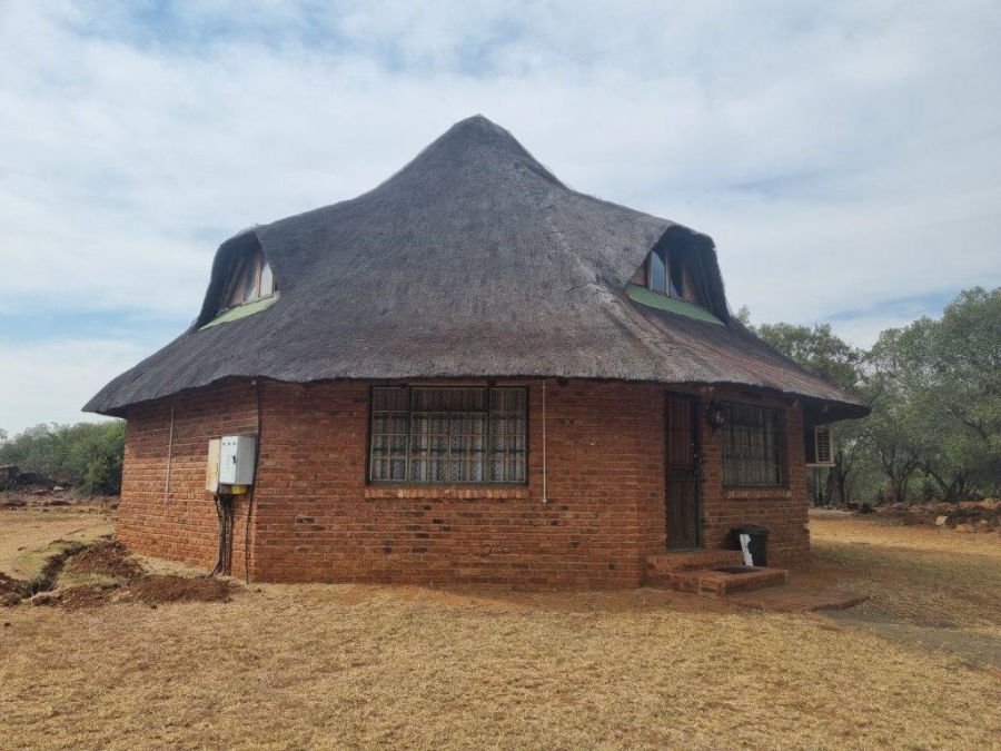 Commercial Property for Sale in Lindleyspoort North West